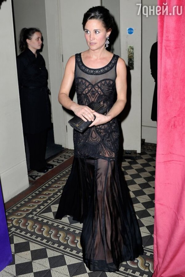 Пиппа Миддлтон в платье от Temperley London на вечере Sugarplum Ball 2013