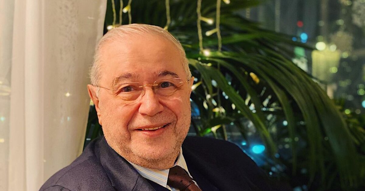 «И в кого такой красавчик?» В Сети обсуждают внешность