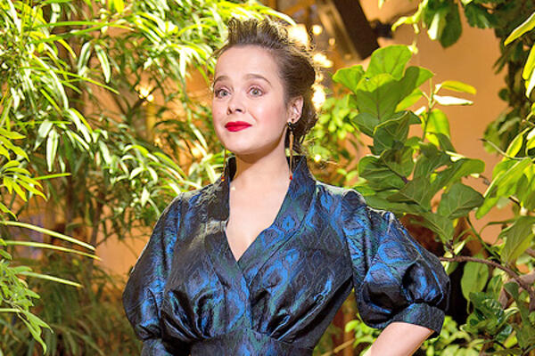  :    Ulyana Sergeenko