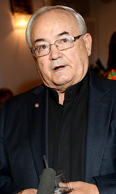 Лаура Синклер порно көру