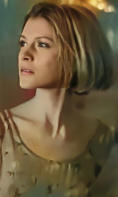 Шаман патша Анна жалаңаш