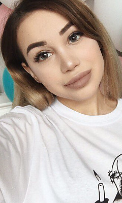 Милена Вельбаның фотогалереясы